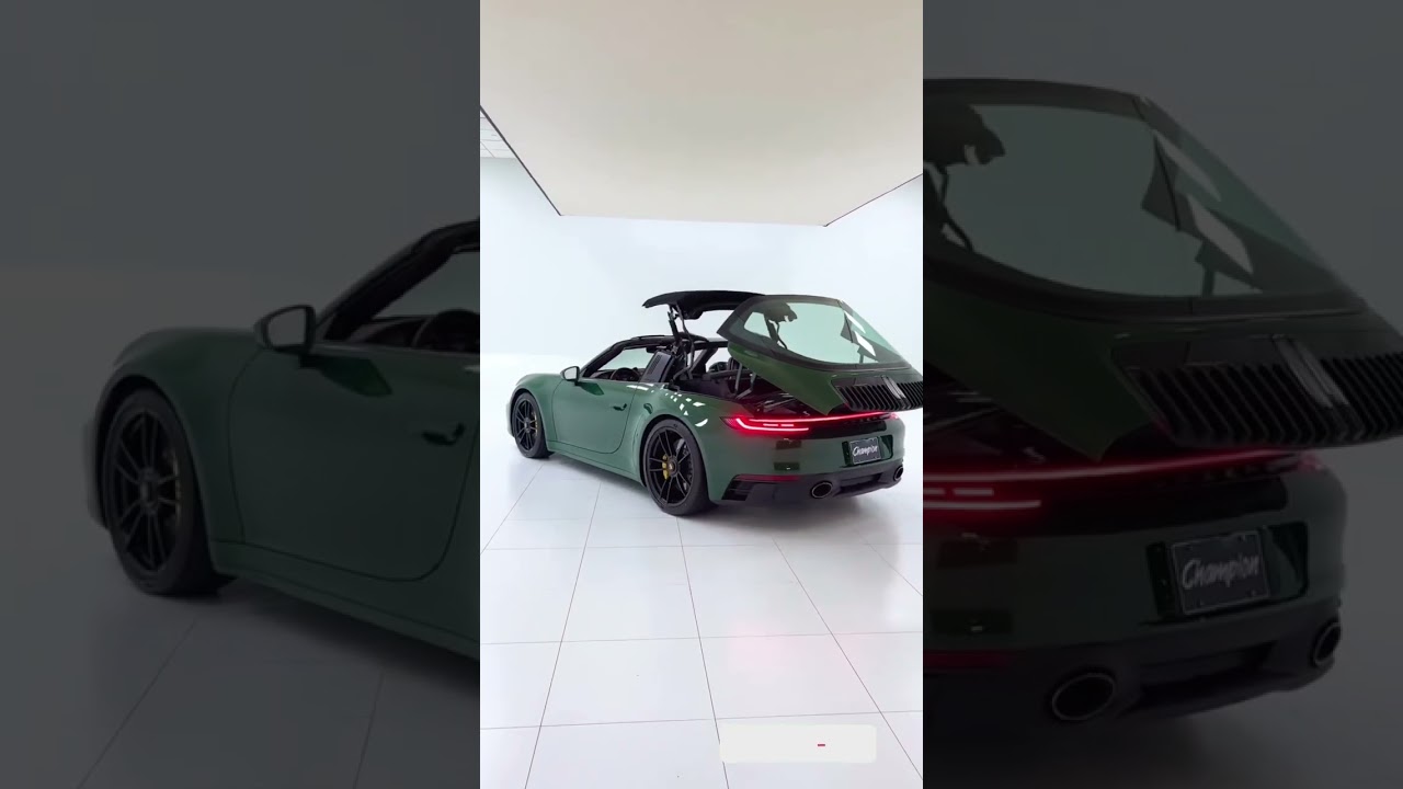 Porsche 992 Targa 4S Convertible Hardtop 
