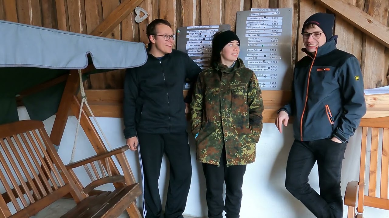 Saufen und Moped fahren! Geil! | S9F6 Mini Top Gear