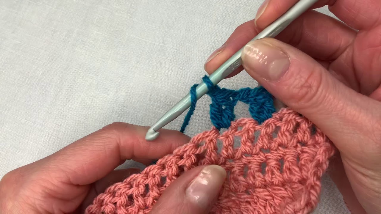 How to crochet to 2Treble-Cluster (2trCl) - UK terms
