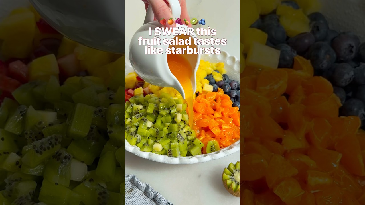 ЛУЧШИЙ рецепт фруктового салата: Нажмите на ссылку в моей биографии, а затем выберите фото, чтобы...