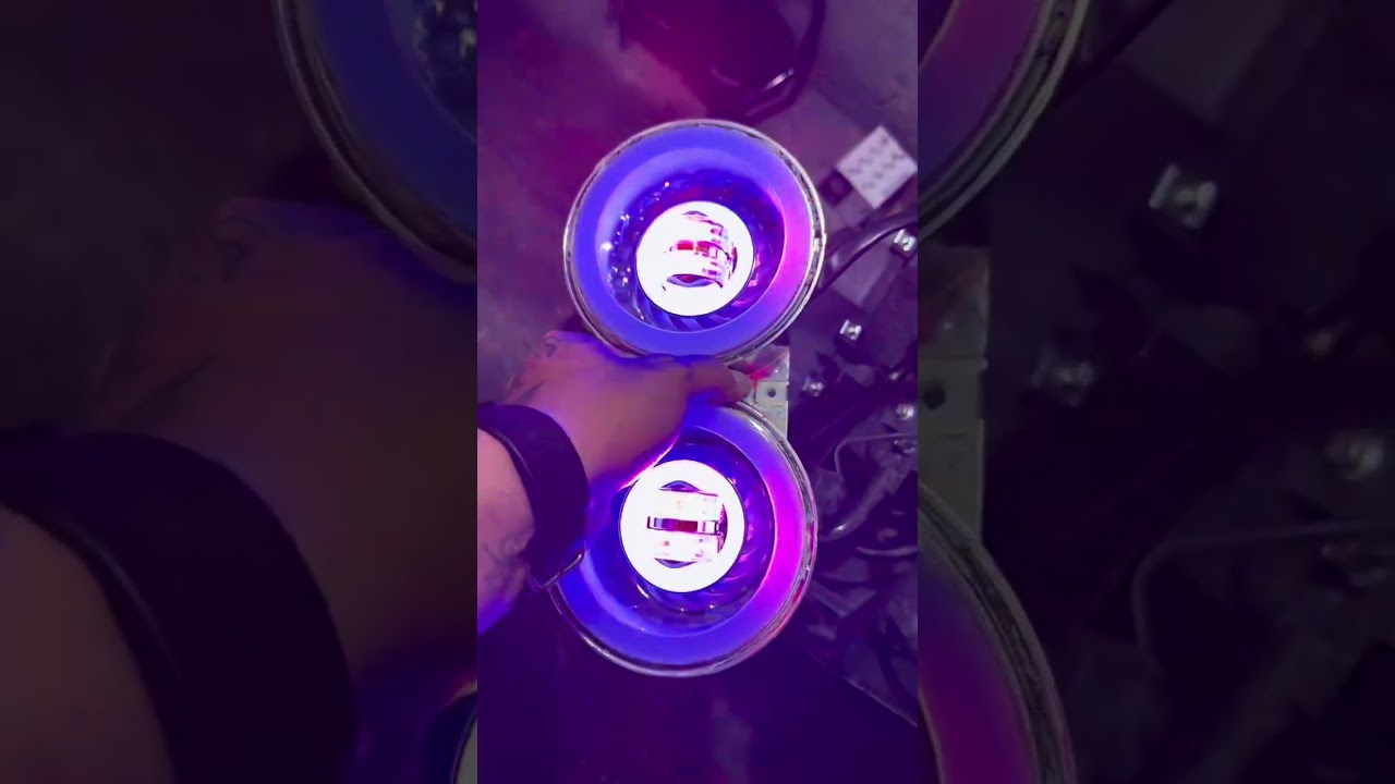 Cambio de faros por unos de ojo de ángel demonio a una italika ws175sport esta modificación es univ.