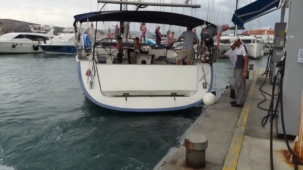 Hafenmanöver ACI Marina Trogir 2022 - Teil 3