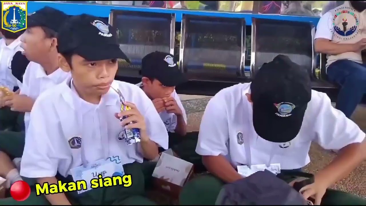 Mengikuti kegiatan HDI 2024 di Taman Impian Ancol