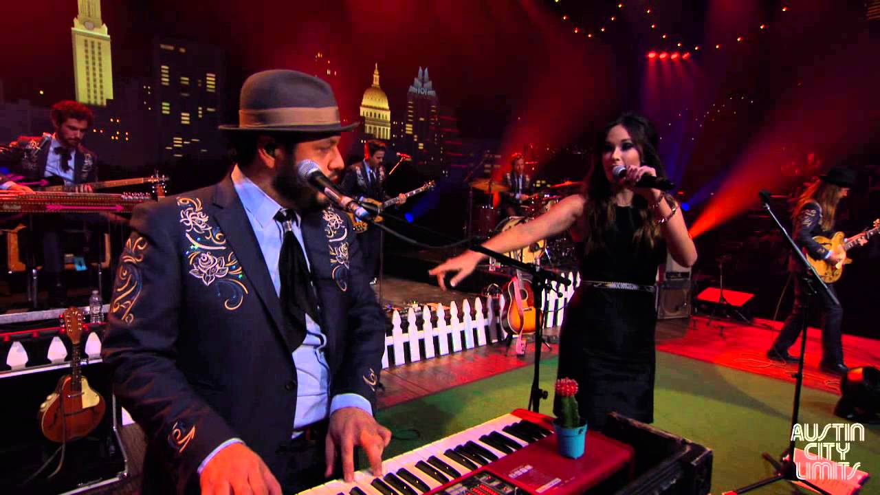 Austin City Limits Web Exclusive: Kacey Muscgraves "Step Off / Three Little Birds"