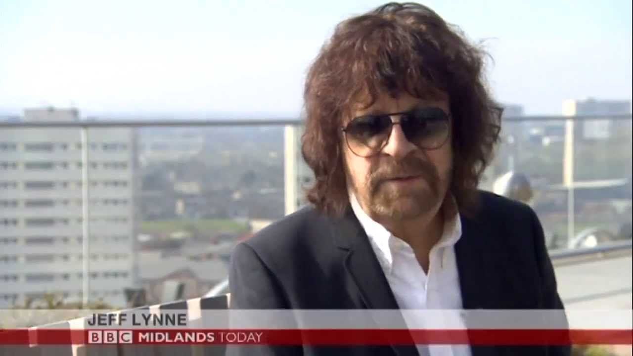 Jeff Lynne - Walk Of Stars ceremony (TV News)