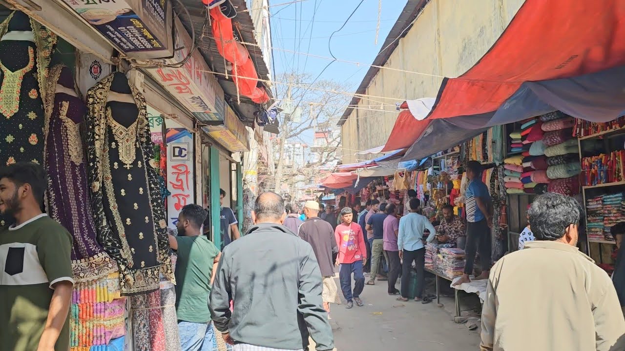 বাংলাদেশের বৃহত্তম কাপড়ের বাজার শেখেরচর বাবুরহাট পাইকারি বাজার | Madhabdi Baburhat Vlog 😍