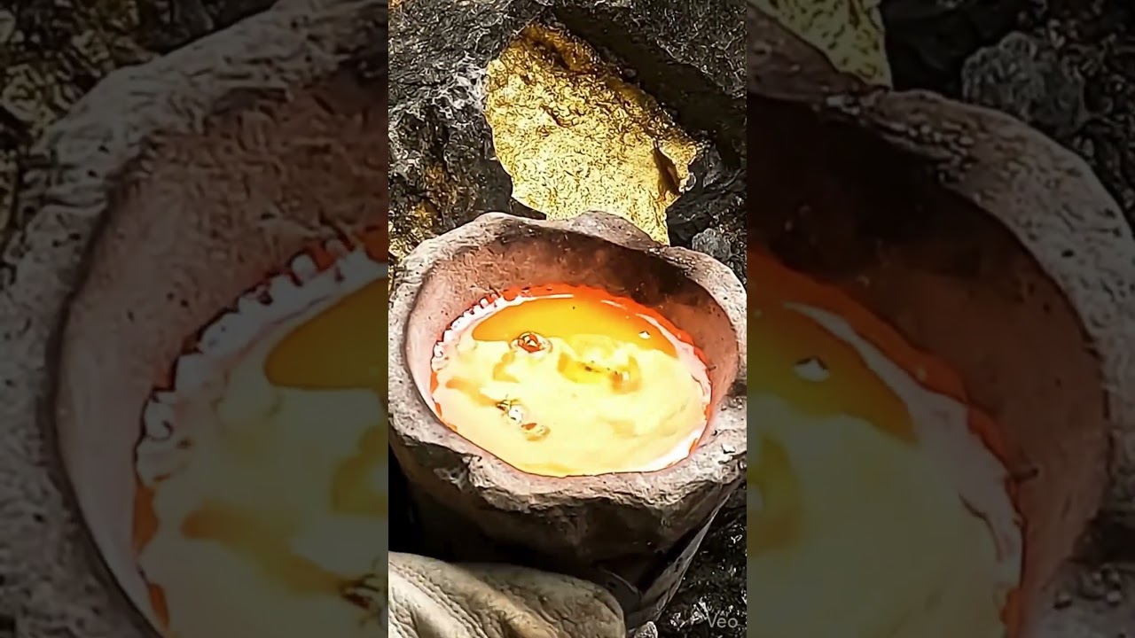 Molten Gold Turning Into a Gold Bar! 🔥💰#experiment #asmr #shorts #satisfying