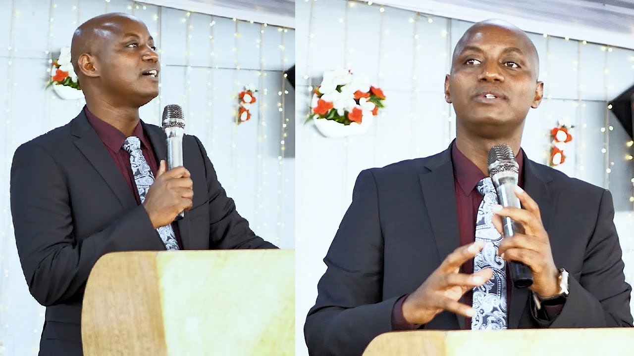 Imbere yawe uri kureba  iki?/HUMURA Ntiyagutereranye iri kubikoraho, ongera uyigirire icyizere