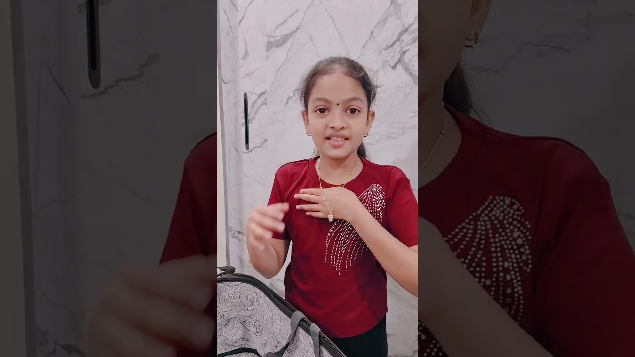 Maa బంగారు తల్లి ashmita Holidays ఇచ్చారు అని అమ్మమ్మ గారు ఇంటికి వెళ్ళడానికి లగేజ్ సర్దుతుంది 