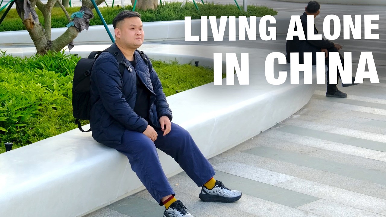 I Took a Day Off to Walk Alone in Modern China