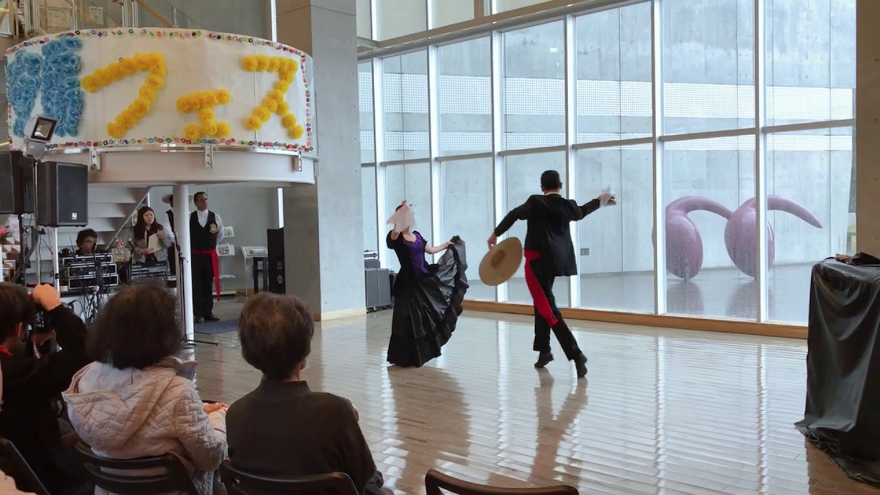 Marinera Norteña - Pareja Luiggi y Chfumi