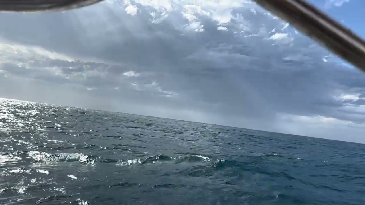 Solo crossing of Bass Strait to Tasmania - 'storm after the calm' expected later!