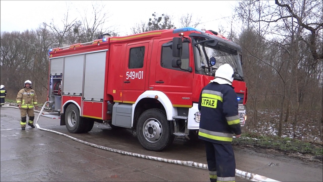 "GD 112": Dojazdy Kolejnych Zastępów - Trwa Akcja Gaszenia Hali pod Tczewem ( cz 2 )