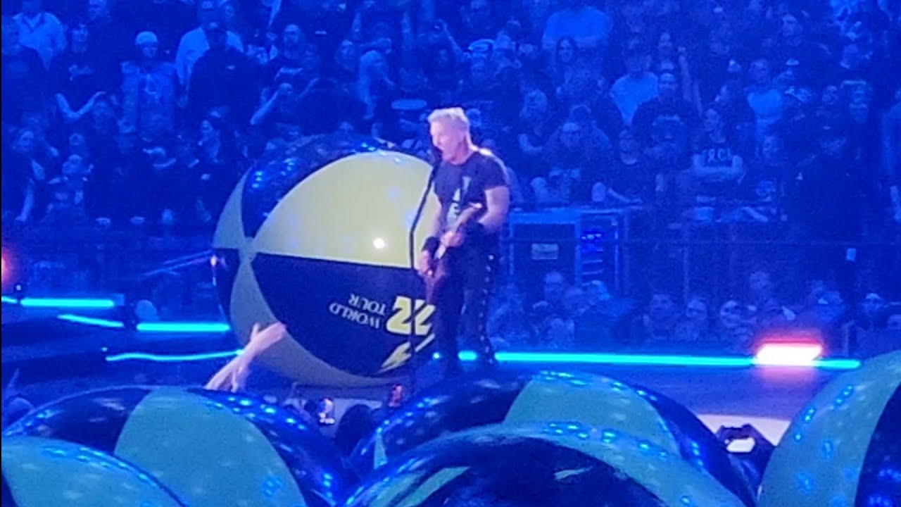 Metallica-"Seek & Destroy/Master of Puppets/Enter Sandman" (4/19/25) JMA Wireless Dome (Syracuse,NY)