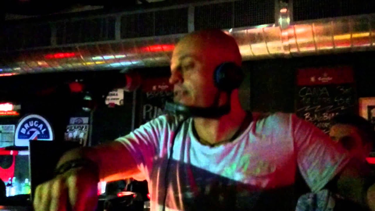 DISTORSIÓN 22/11/14 - RICARDO F - Volamoooos!!!
