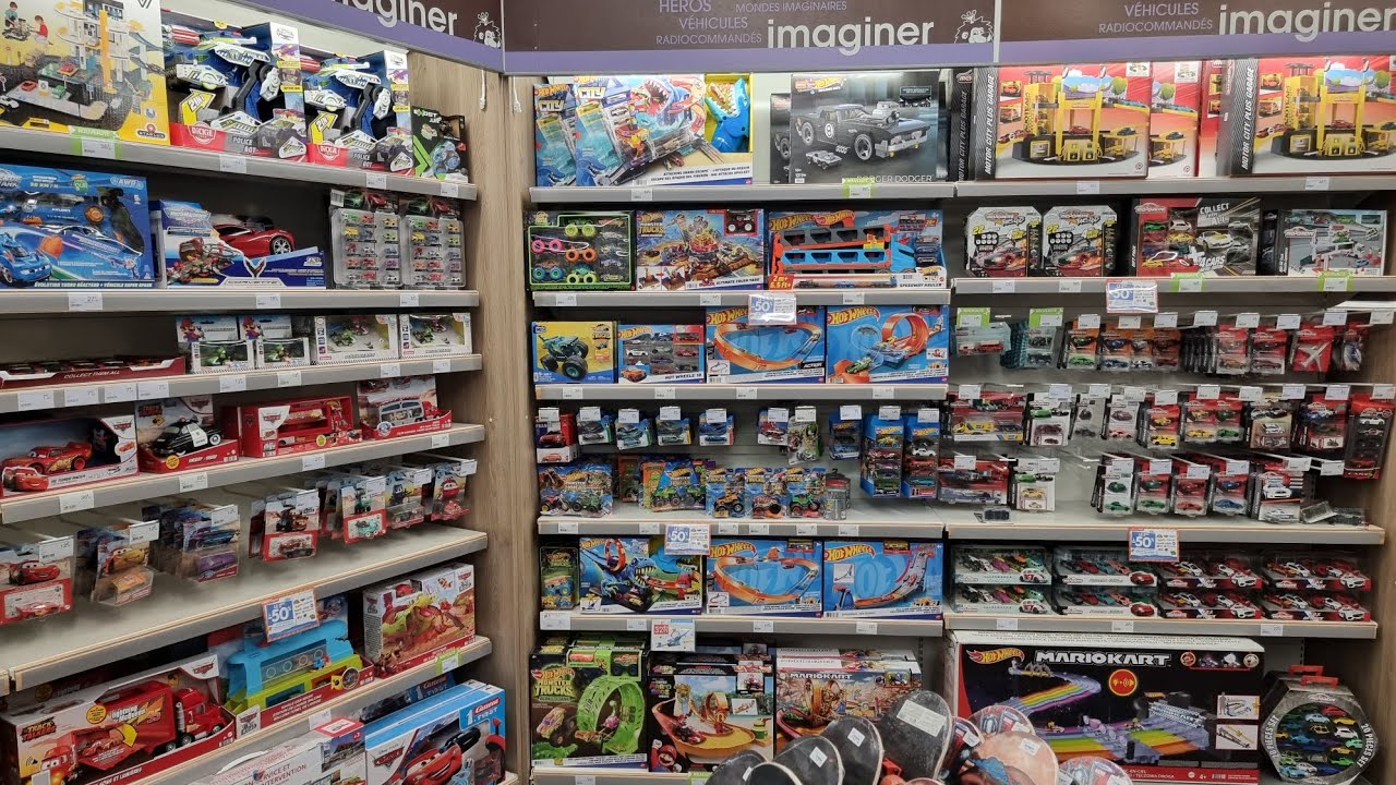 Let's search for Diecast Cars in France.. Diecast Hunting in Europe ‼️ #diecast #hotwheels