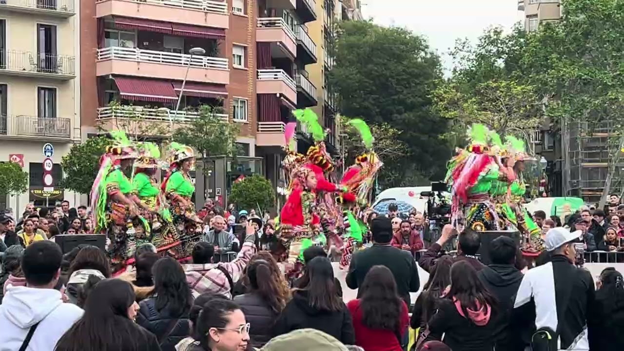 Tinkus Agronomia Filial Barcelona UMSS, en Sagrada Familia, 28/04/2024