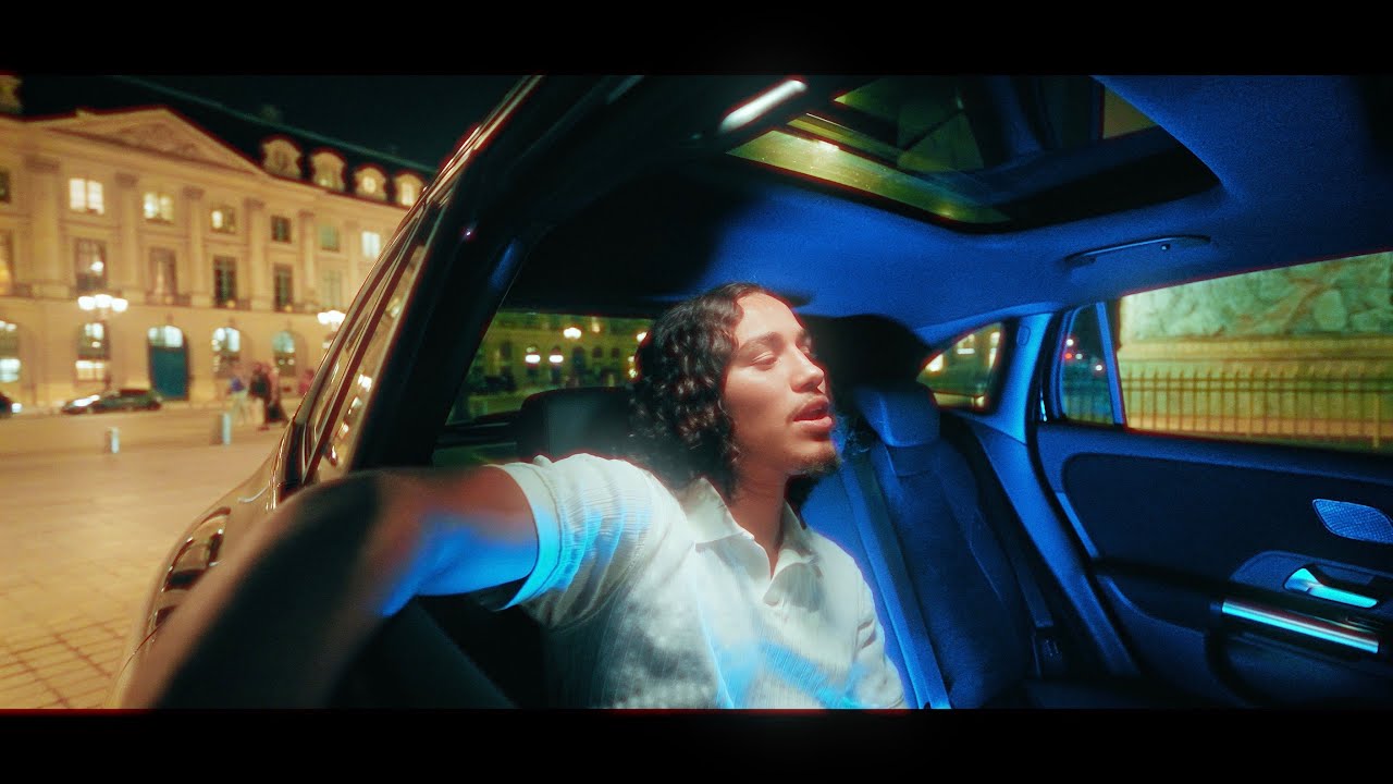 DRAVISS - BIKINI (CLIP OFFICIEL)