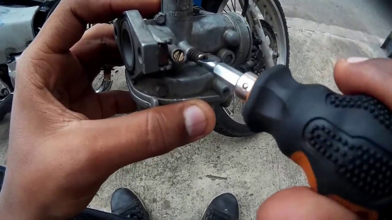 COMO AJUSTAR O PONER A PUNTO EL CARBURADOR DE MOTOS AKT 110