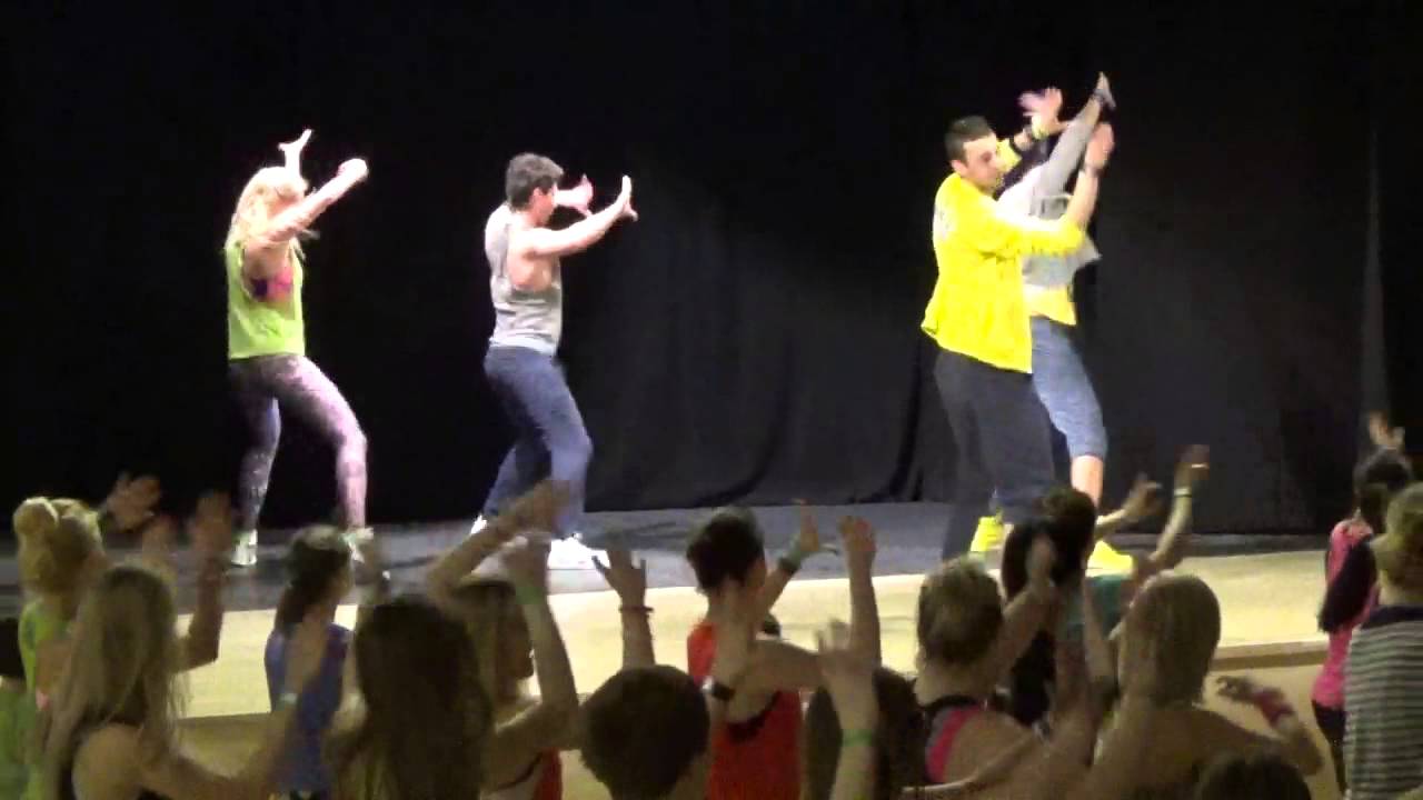 ALL STARS ZUMBA® PARTY/Łukasz Grabowski with Stefan&Artur&Kami-Yo No te Pido la Luna