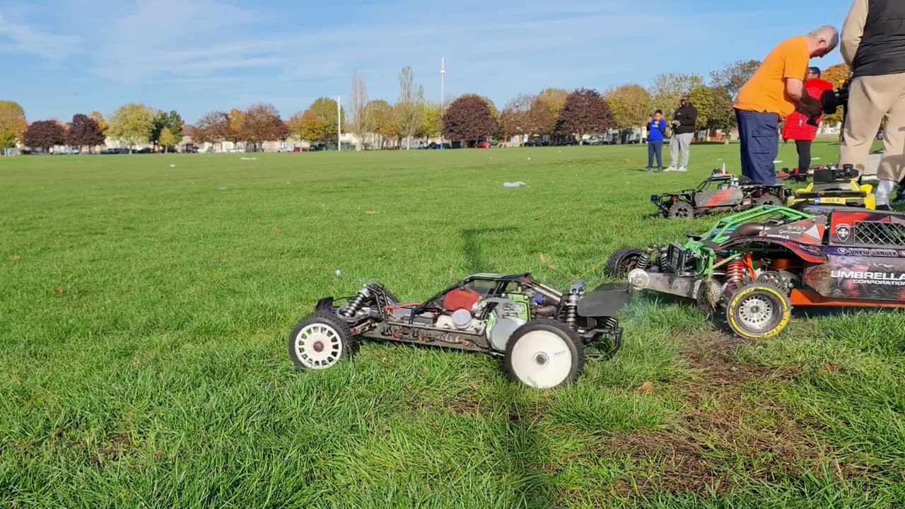 DBXLE & The Fuel Burners Meet Again!  DBXL onboards 10s  #dbxle #taylorrc #rccar #losi #hobbywing