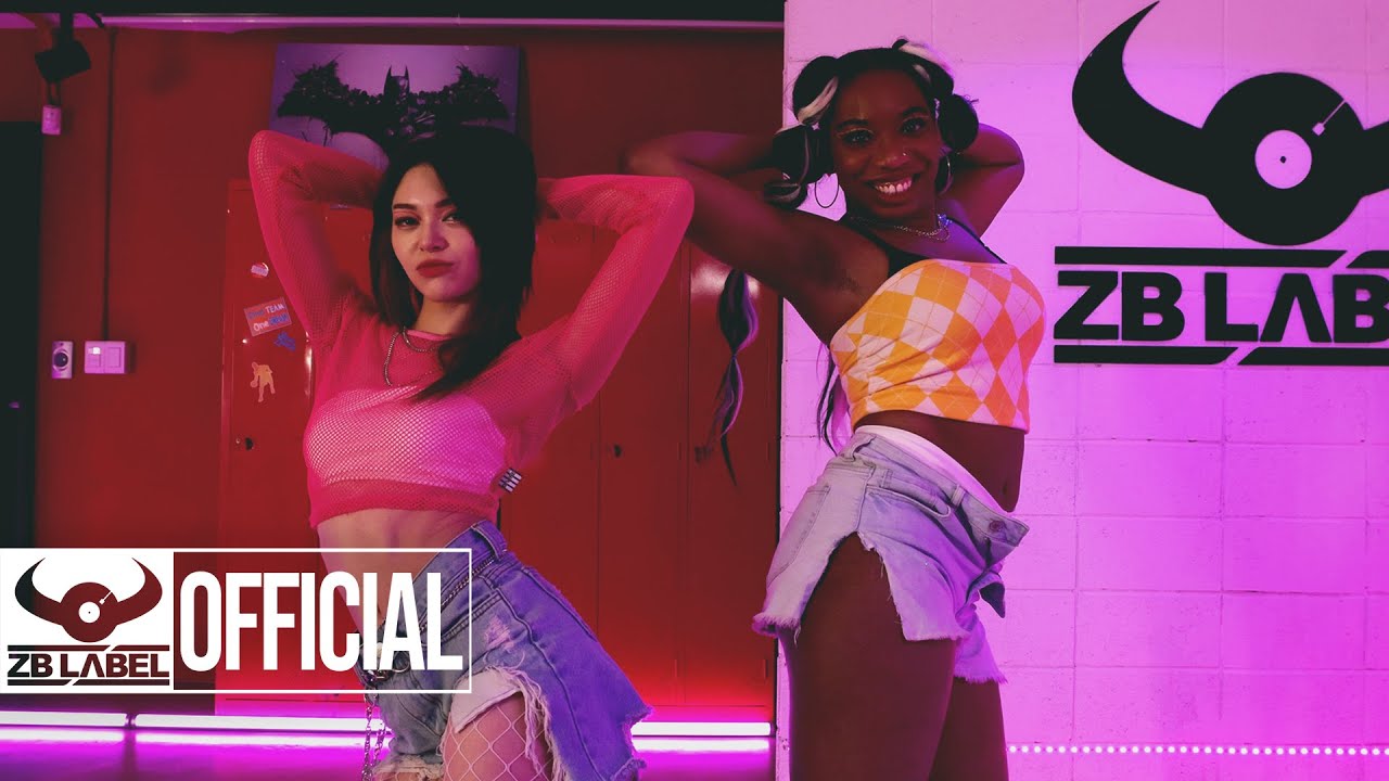 AleXa (알렉사)  - Fusion Dance Medley