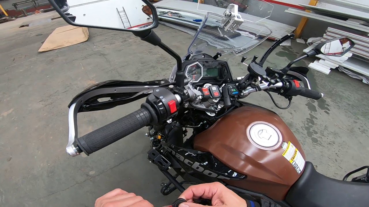 Macbor Montana xr1 sus Maletas