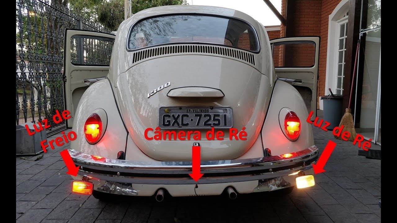 Câmera de Ré e iluminação traseira no Fusca