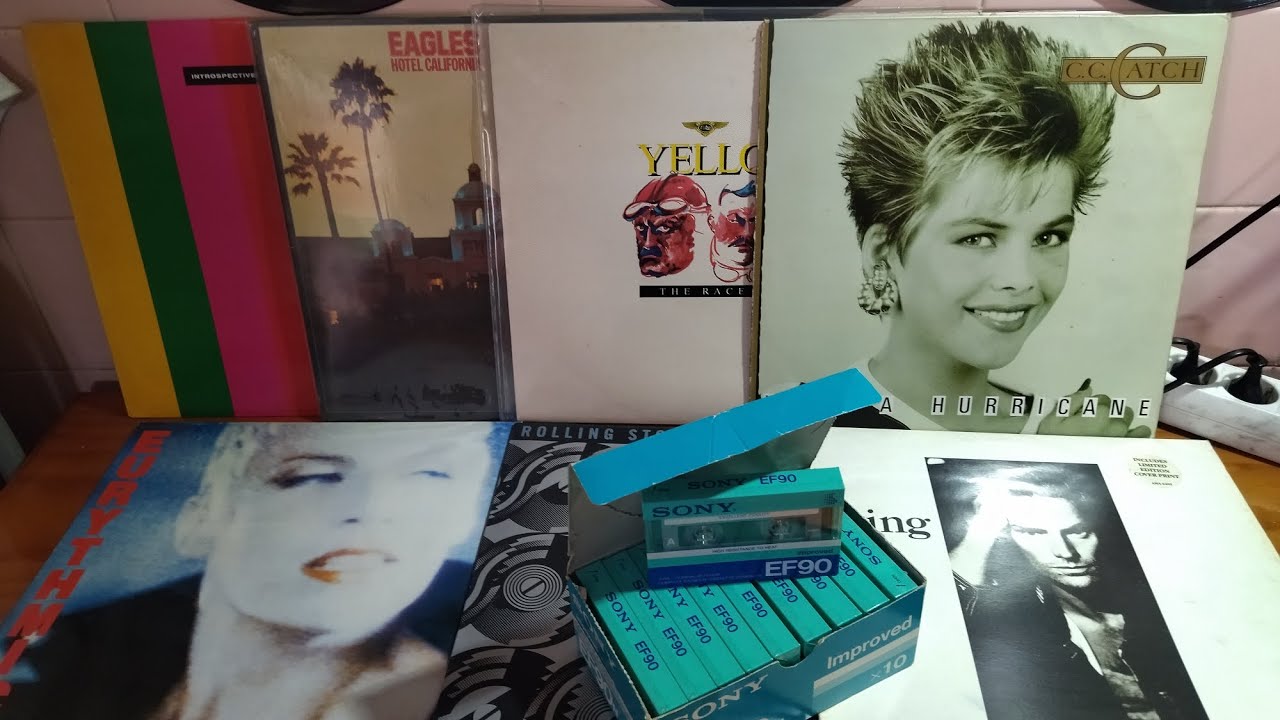 📻 Не плохие винилы и кассеты в коллекции тоже не помешают 📀💿🎵🎶