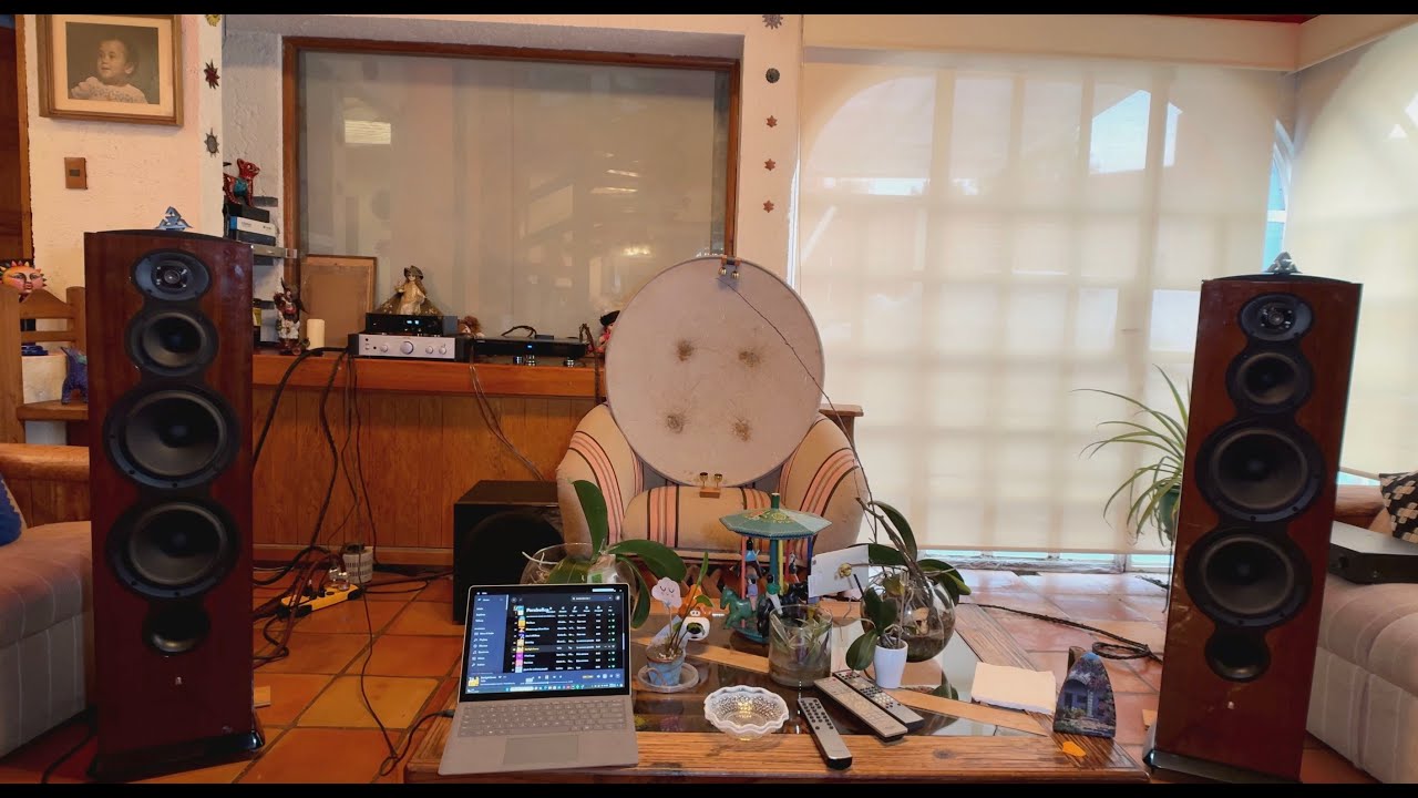 Probando una antena parabólica  en el equipo de audio