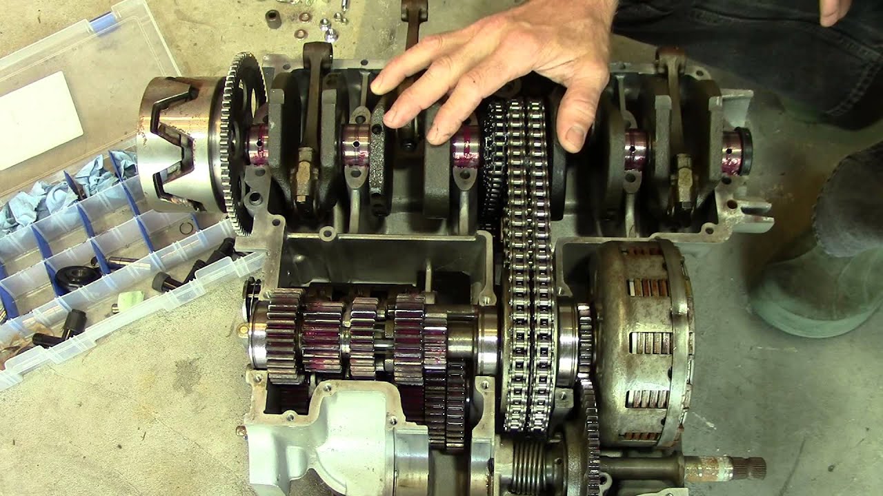 73 Honda CB750 Cafe Racer Build Episode 2 - Internal Engine Inspection