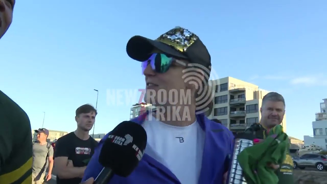 Rassie Erasmus leads a Christmas walk in Cape Town