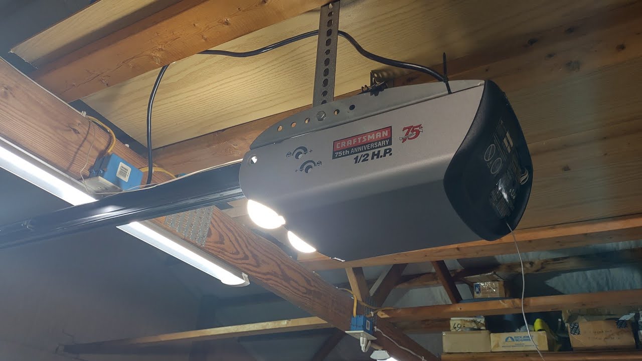 ремонт винтового привода, подъемника и многих других муфт для открывания гаражных ворот