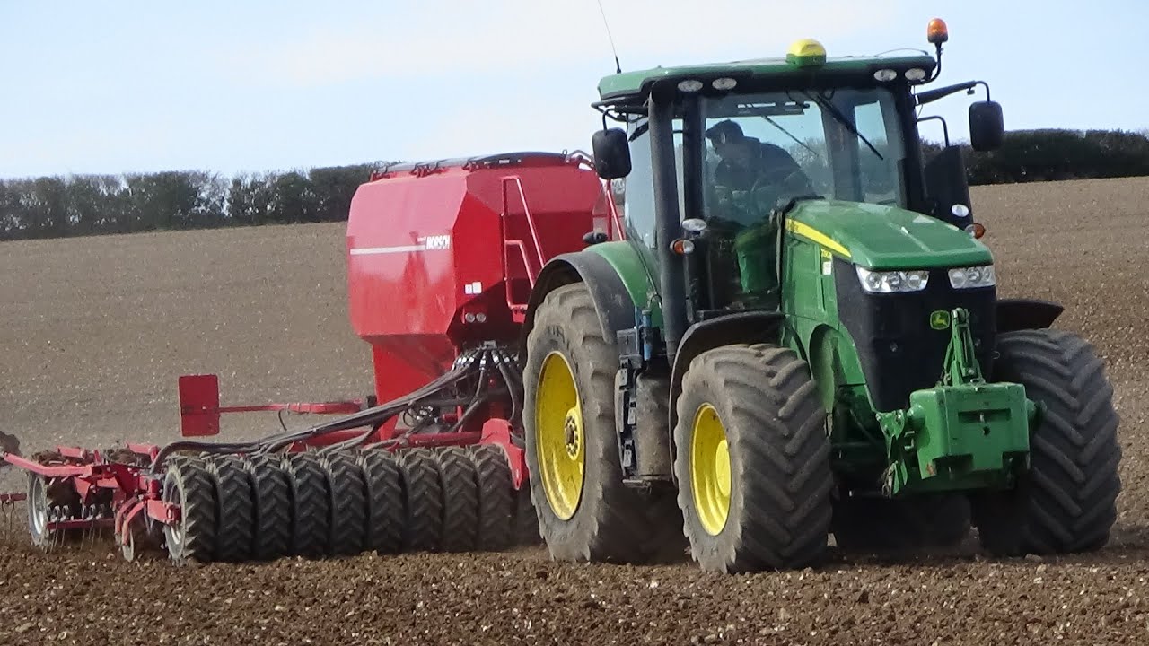 Seed Drilling with John Deere 7290R & Horsch plus Loading with Claas Scorpion