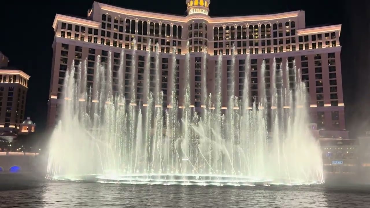 Bellagio Fountains, Uptown Funk
