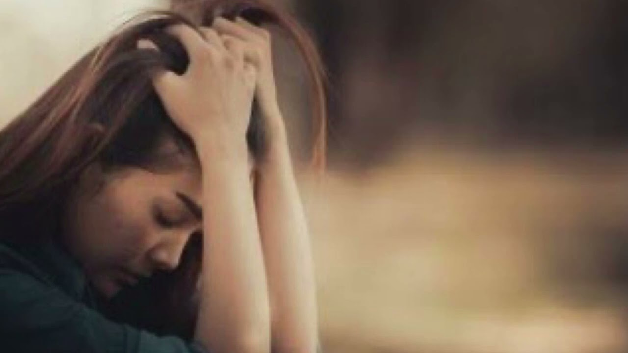 Tere saath bitaaye woh lamhe aaj bhi rulaate hain.  Song- 7 February 2026