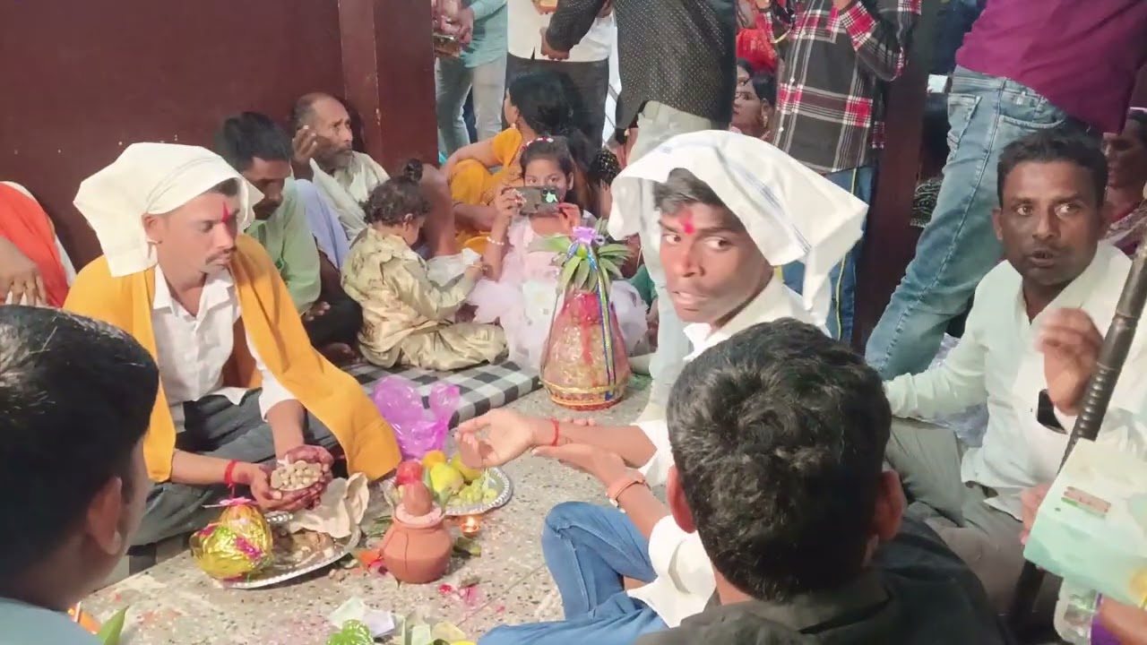 Shubh Tilak ka video pattu aaya hai bhai like share dabakar Karen channel ka photo 