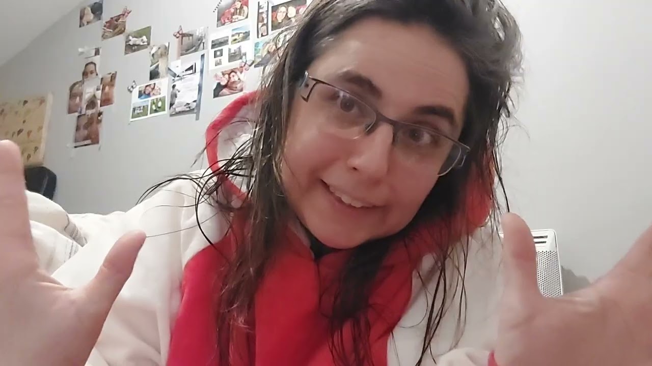 #vlogmas 04 - De la pluie, encore ! Dans ma tête !! Et une lecture en cours dubitative...