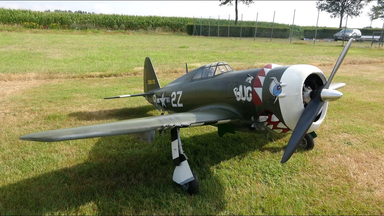 RC huge P-47 Thunderbolt Razorback with Moki 250cc