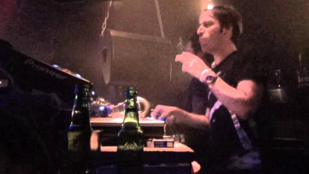 Steve Rachmad vs Karotte @ Studio 80 (11.12.11)