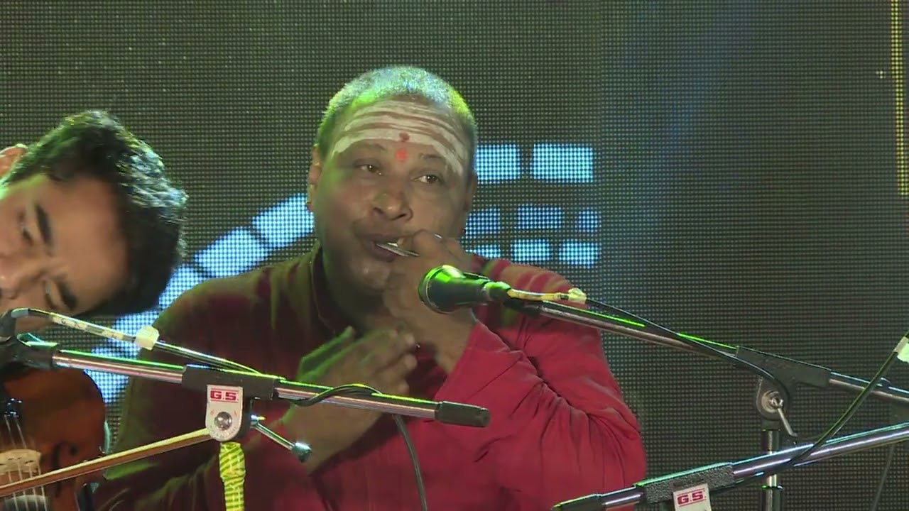 Endaro Mahanubhavulu - Pancharatna Kriti | Dr. L. Subramaniam | Live at Sri Sringeri Sharada Peetham