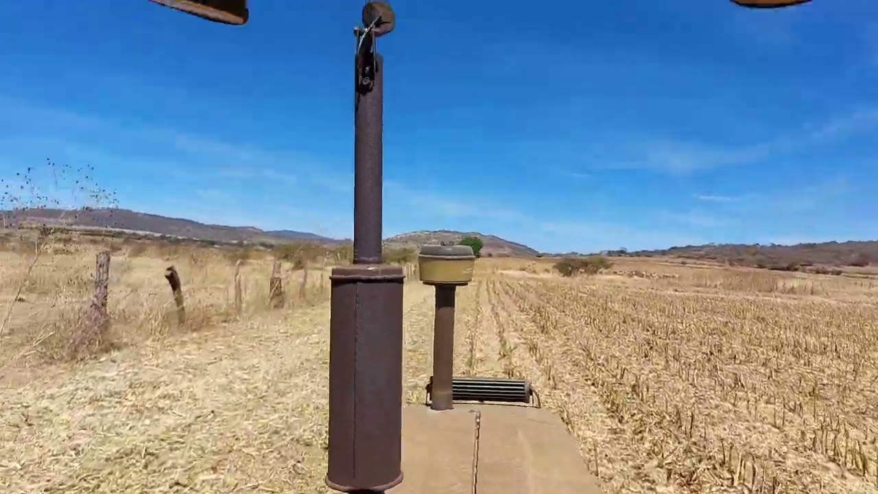 Desvarando Con Desvaradora Famaq S-L 1.80 con Tractor Ford 6600