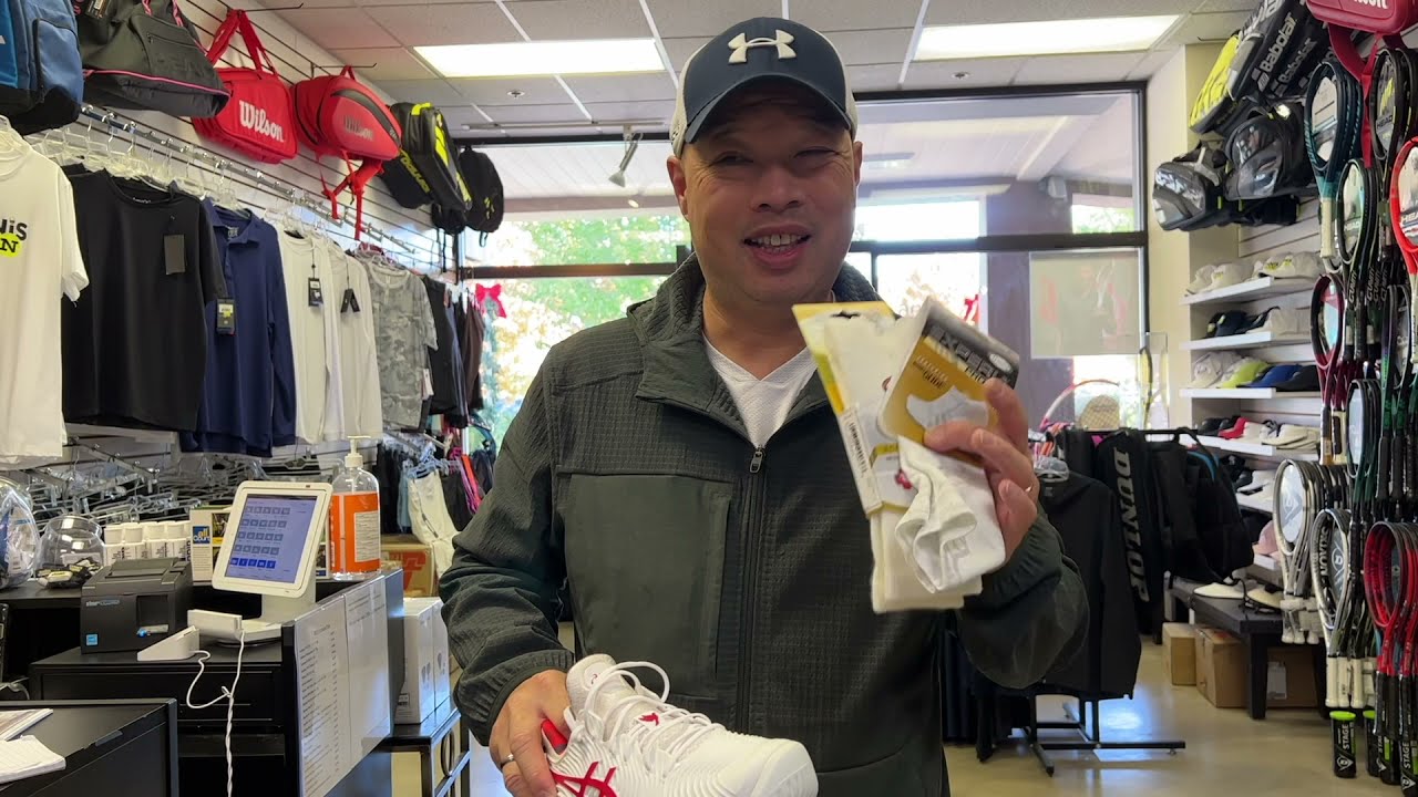 WHY DO TENNIS PLAYERS HAVE THE WORST FEET?  HOW TO TAKE CARE OF THOSE FOOT PROBLEMS.