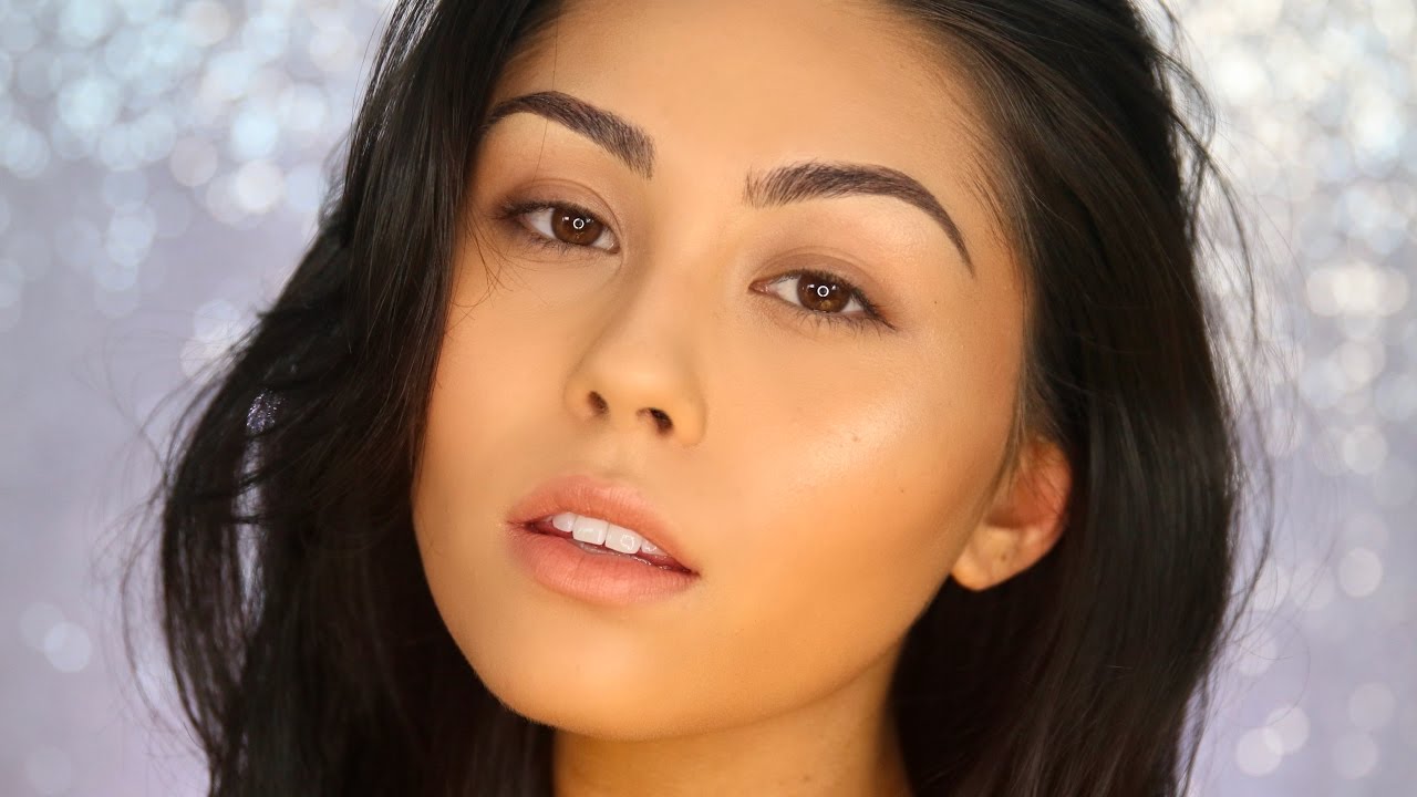 GLOWY NO MAKEUP MAKEUP LOOK 2017 | Roxette Arisa