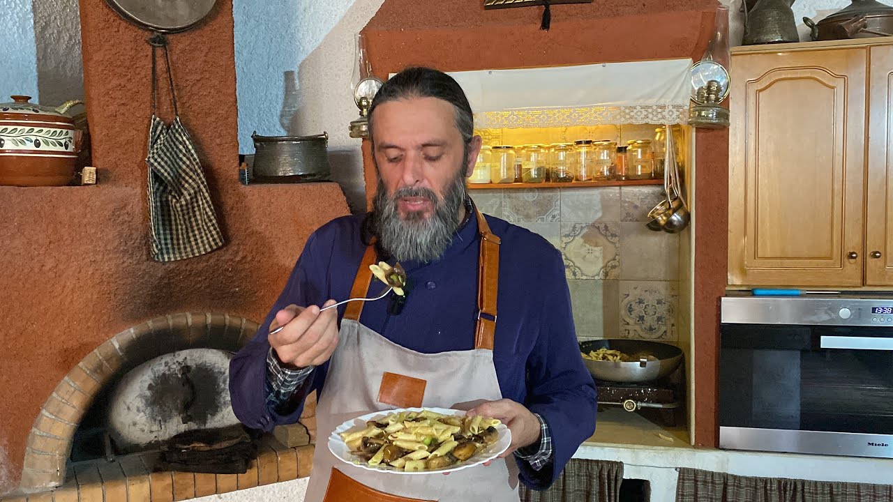 ΜΑΝΙΤΑΡΙΑ ΛΕΜΟΝΑΤΑ ΜΕ ΠΕΝΕΣ ΑΠΟ ΤΟΝ ΓΕΡΟΝΤΑ ΠΑΡΘΕΝΙΟ