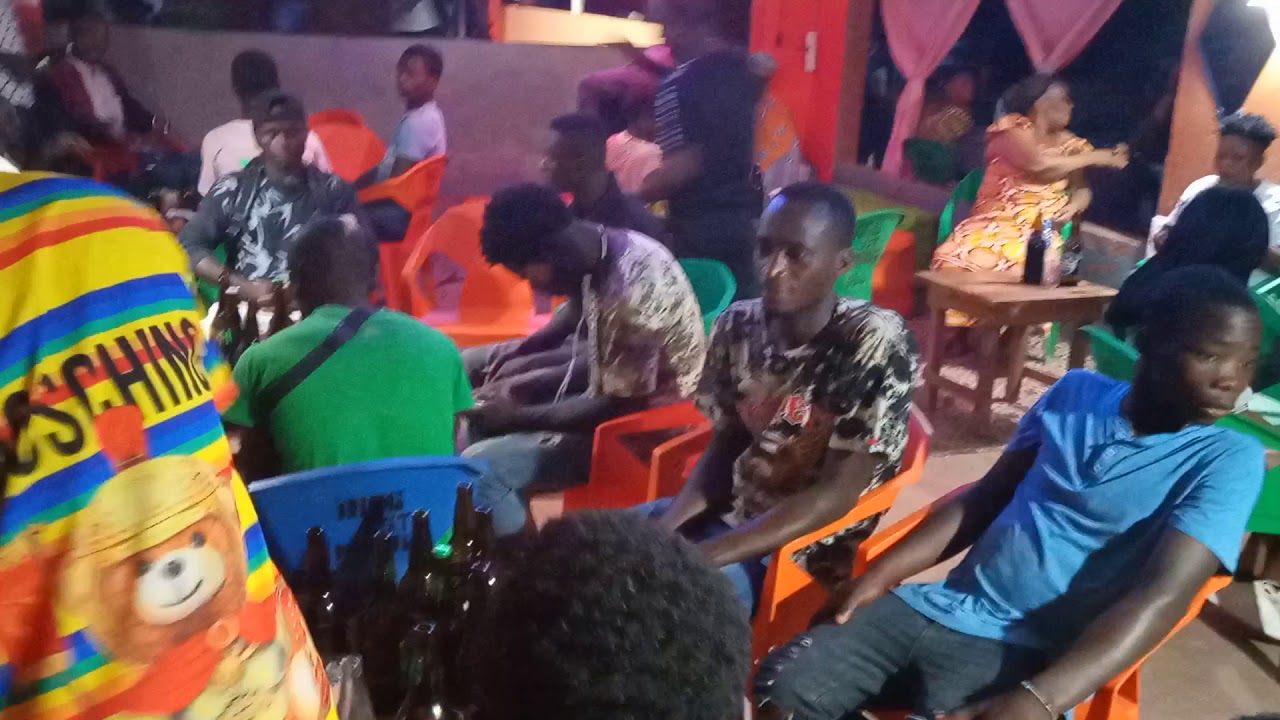 El Pazo de Kibouo a Zeto