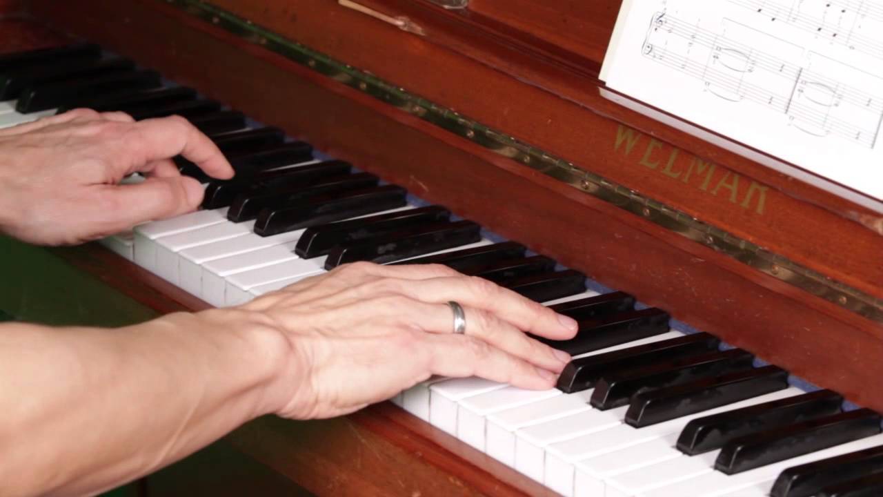 Piano Lesson |  Fields of Athenry | Instrumental