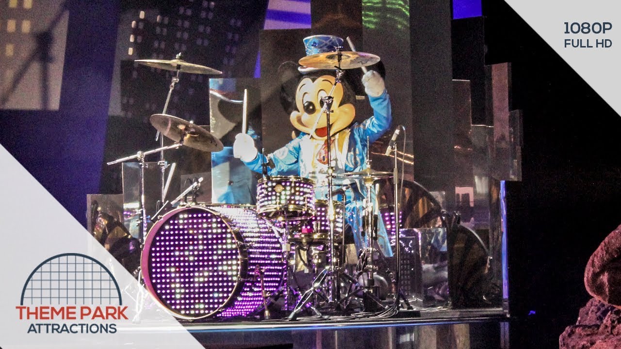 Mickey's Christmas Big Band at Disneyland Paris!