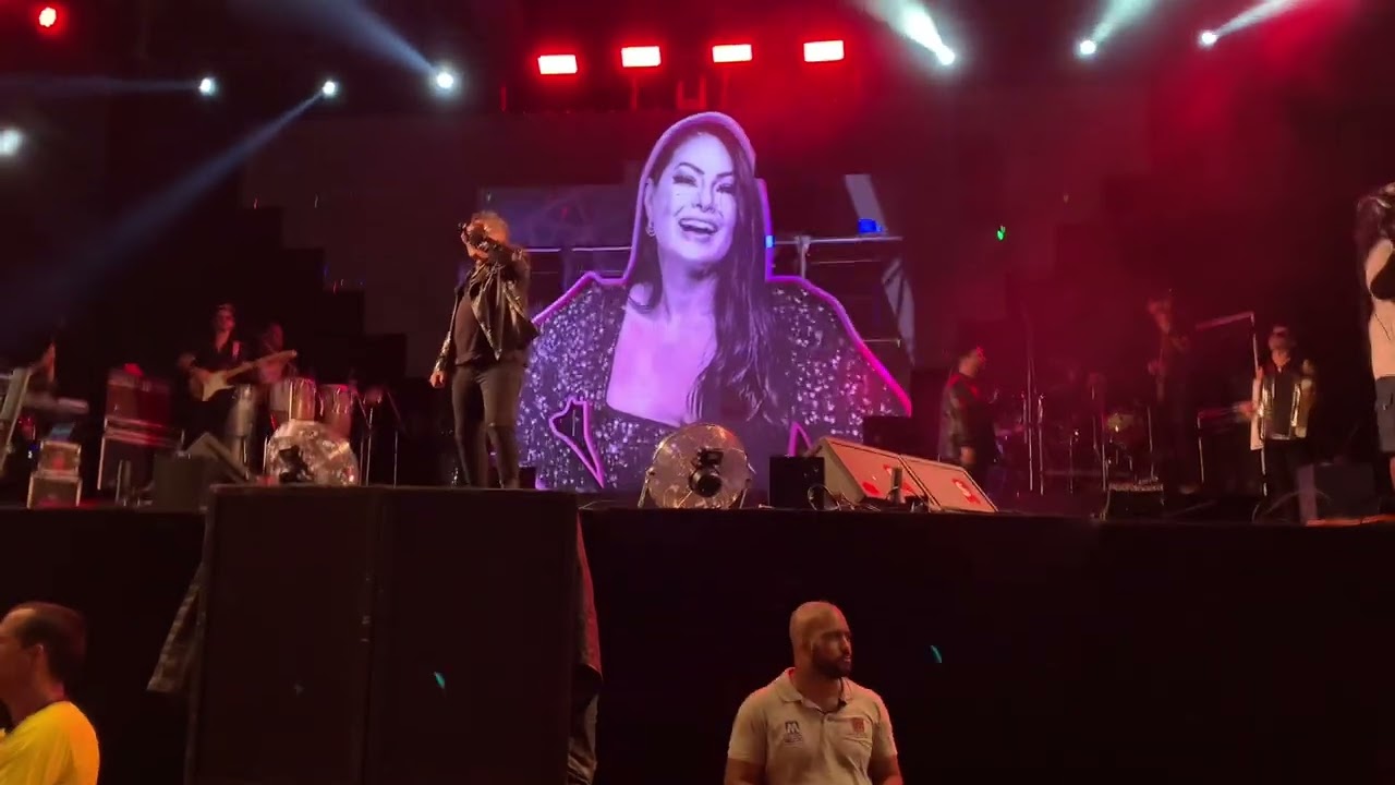 Primeiro show da calcinha Preta sem Paulinha🐝🐝🐝 em Aracaju