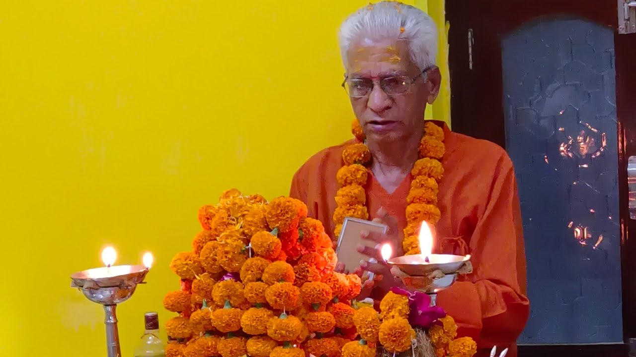 Arti of Shri Bala Tripur sundari  Jagdamba by Shri Guru Maharaj 